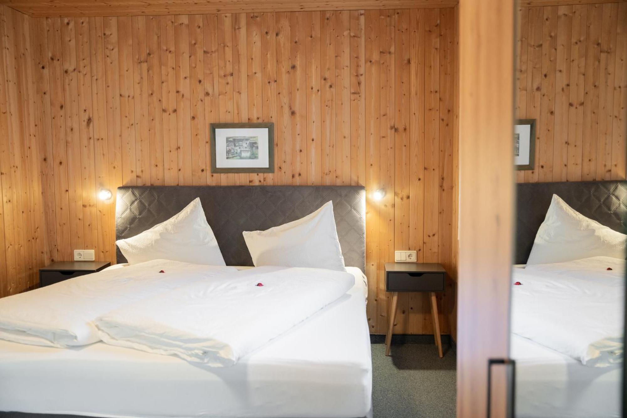 Hotel Das Lisann Pfelders Ngoại thất bức ảnh